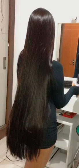 Cabello extra largo liso